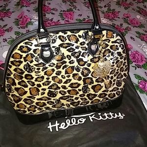 Genuine Sanrio Hello Kitty Purse w/juicy fob